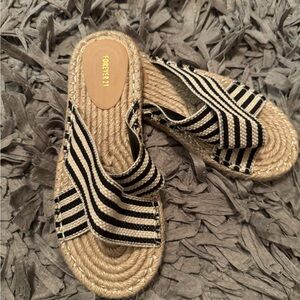 Forever 21 Black and Tan Espadrille Shoes